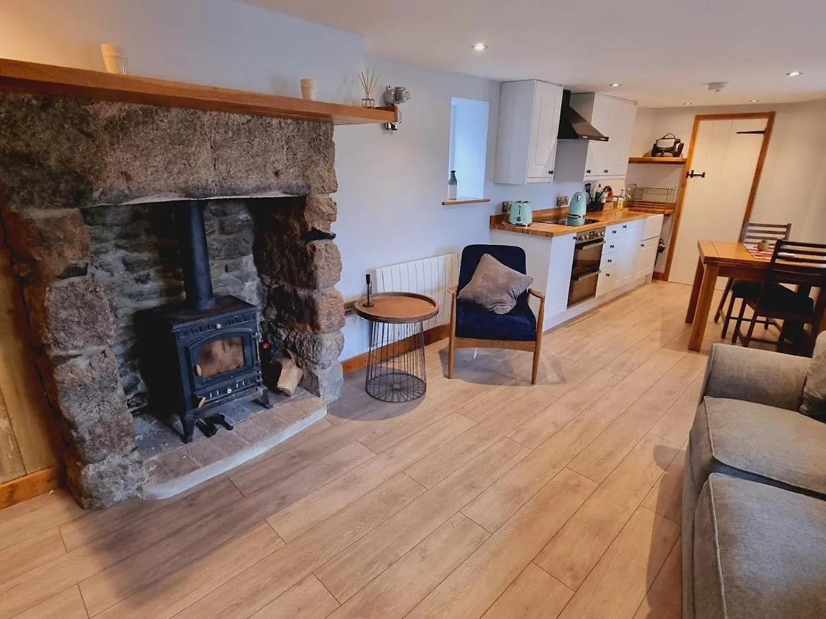 Feriehus Pass The Keys Charming 19Th Century Country Cottage For 2 Guests Exeter