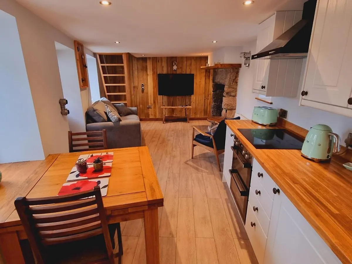 Pass The Keys Charming 19Th Century Country Cottage For 2 Guests Exeter 0*,  Storbritannien